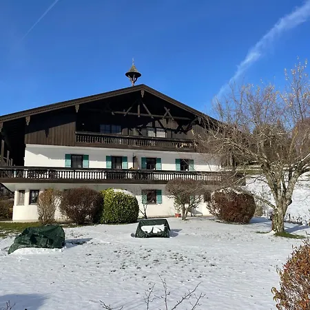 Berglodge Chiemsee اسخو ام شيمغاو